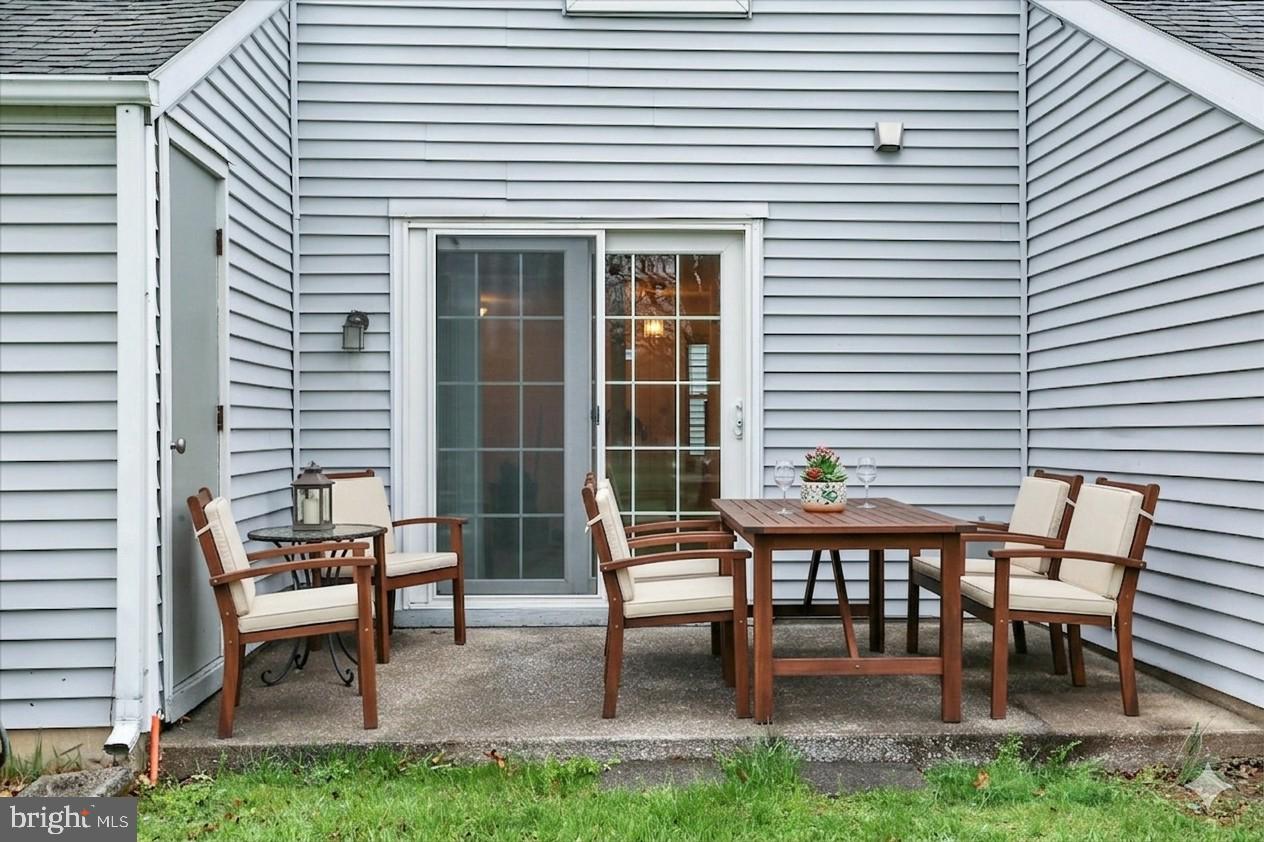 ROCKLEDGE - Residential