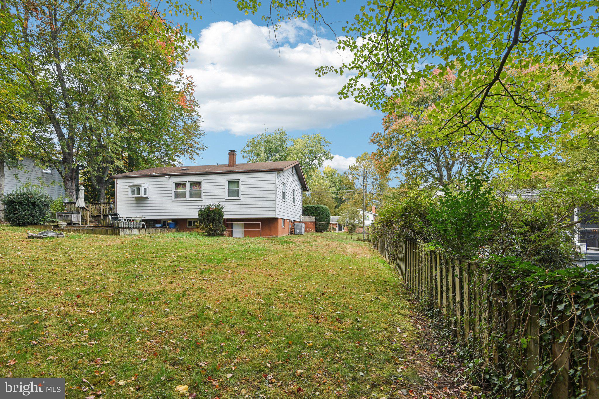 DUNN LORING WOODS - Residential