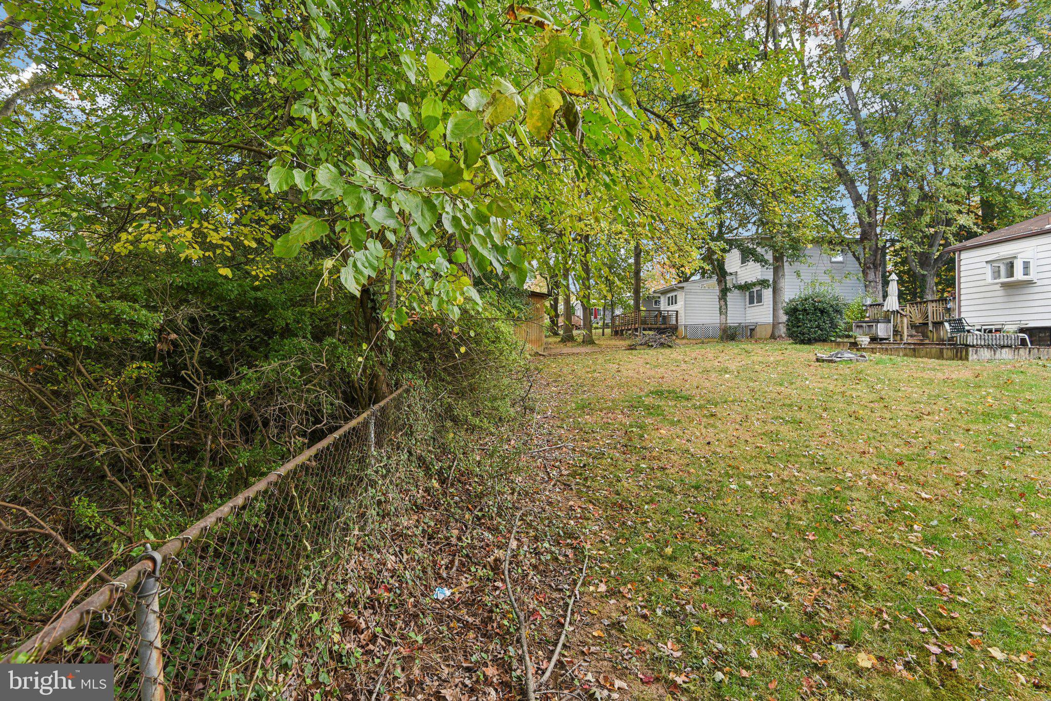 DUNN LORING WOODS - Residential