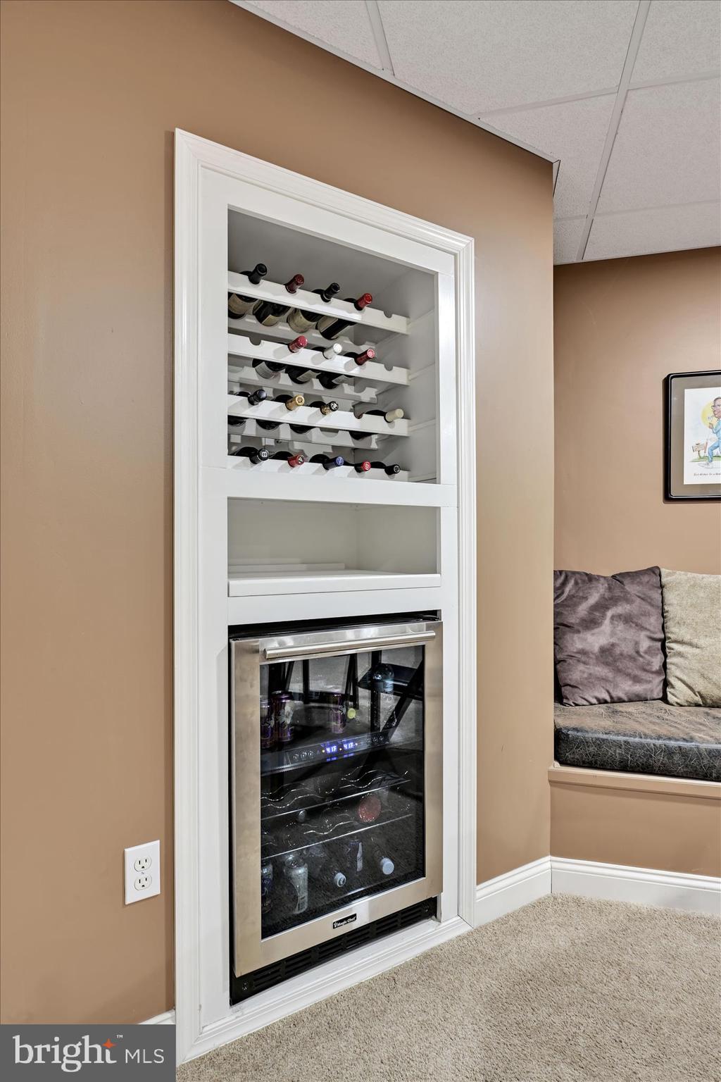 VILLAS AT BENT CREEK - Residential