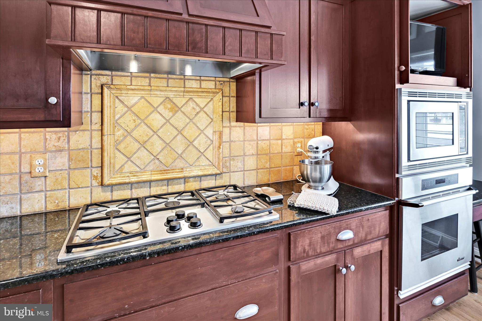 VILLAS AT BENT CREEK - Residential