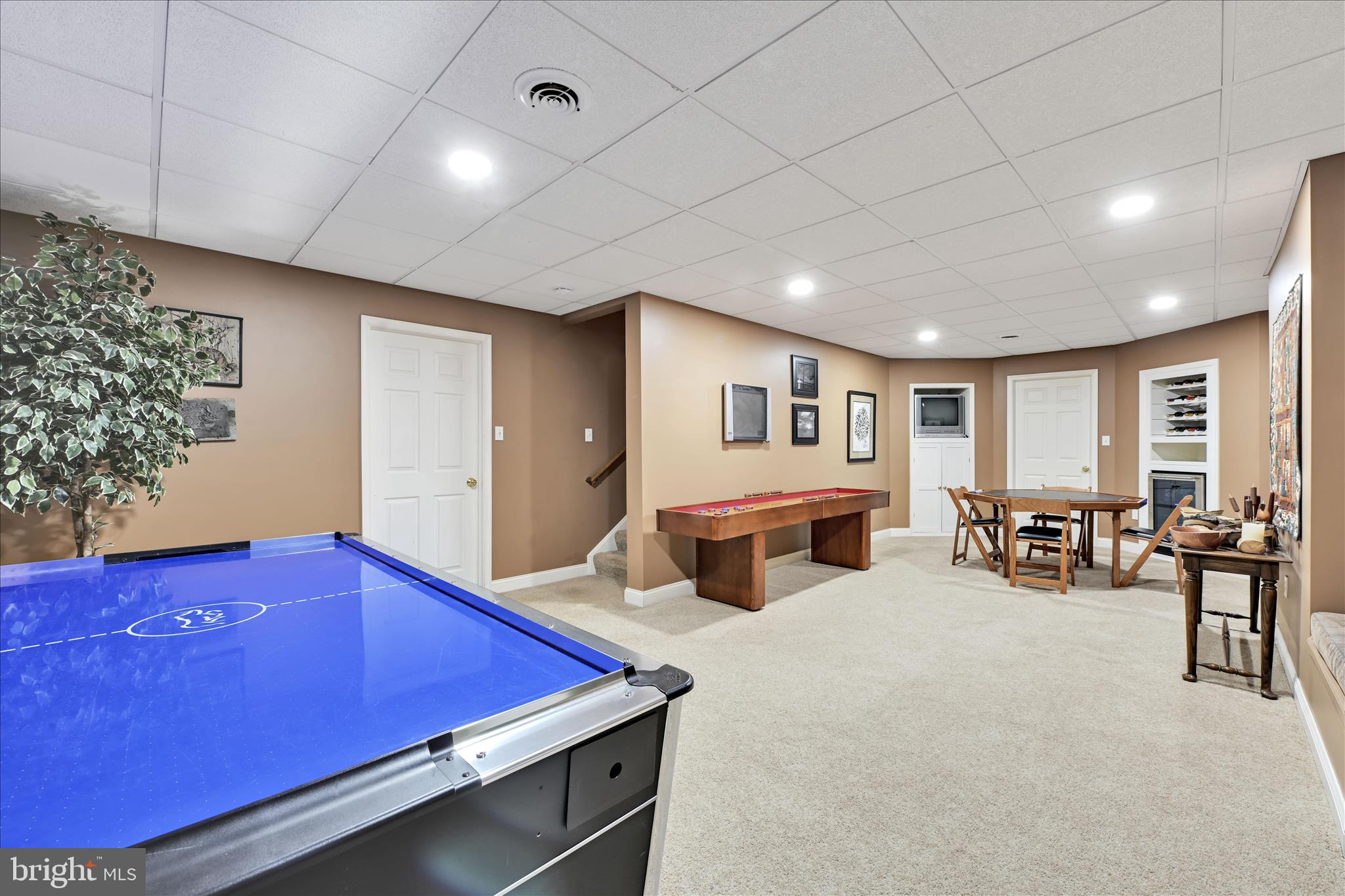 VILLAS AT BENT CREEK - Residential