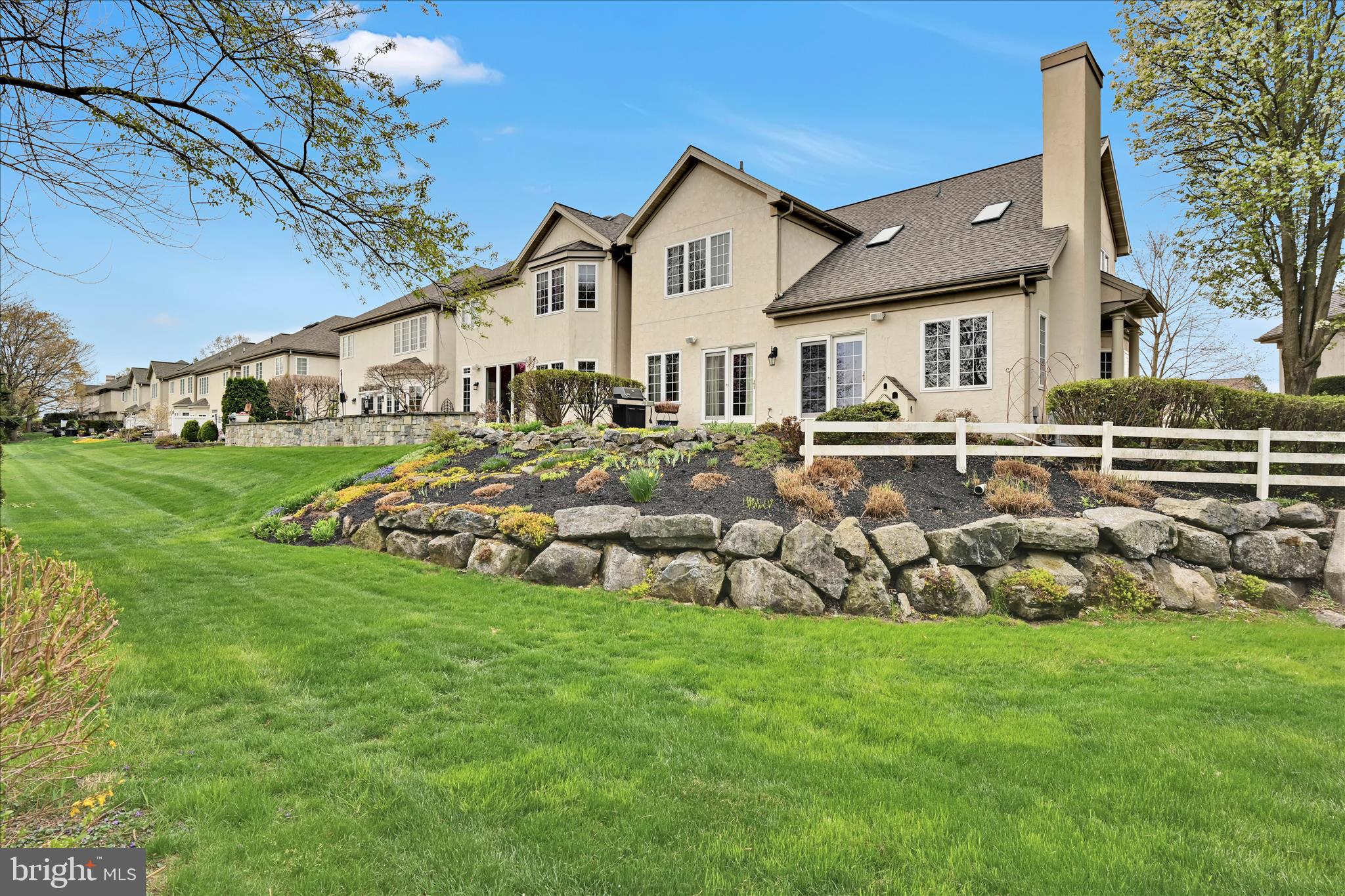 VILLAS AT BENT CREEK - Residential