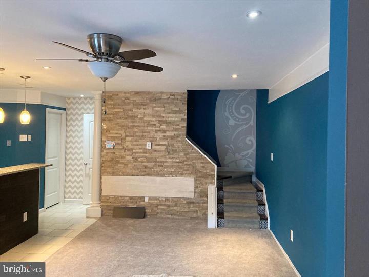 CLUBSIDE - Residential Lease