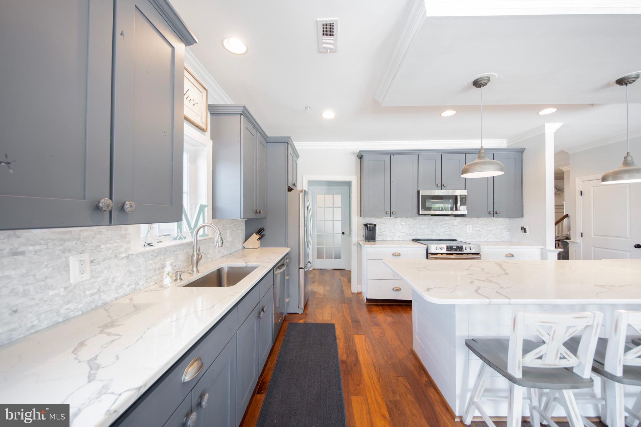 GIBSONS GRANT - Residential