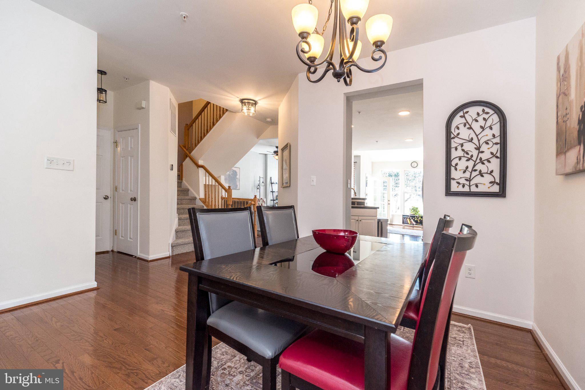 SUNNYBROOK - Residential