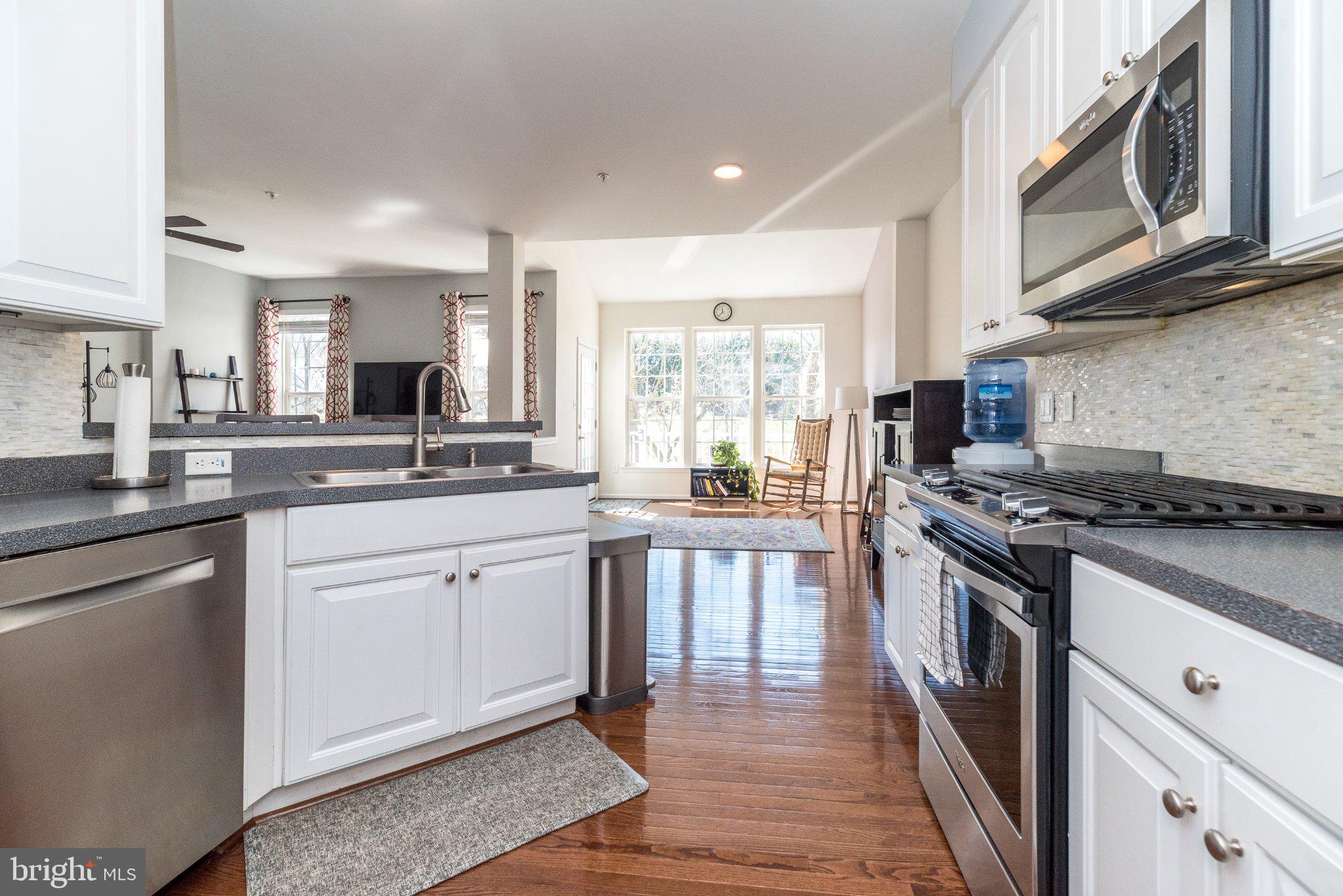 SUNNYBROOK - Residential