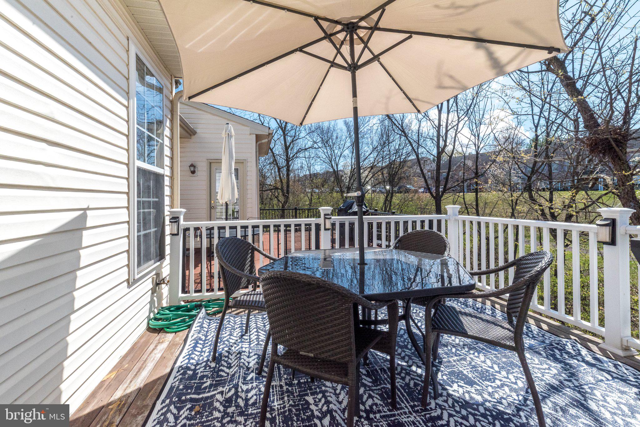 SUNNYBROOK - Residential