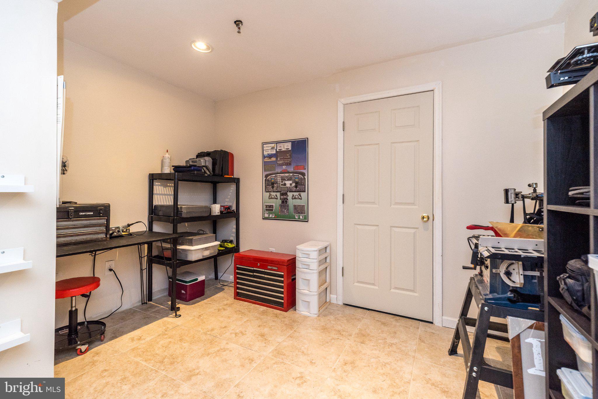 SUNNYBROOK - Residential