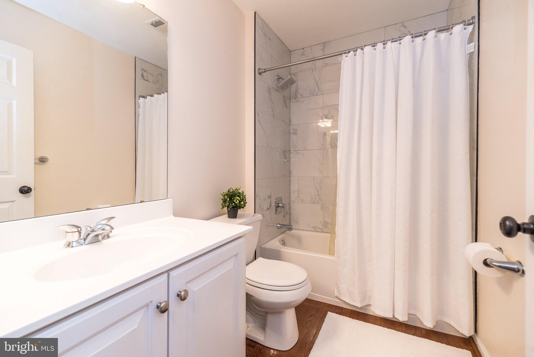 SUNNYBROOK - Residential