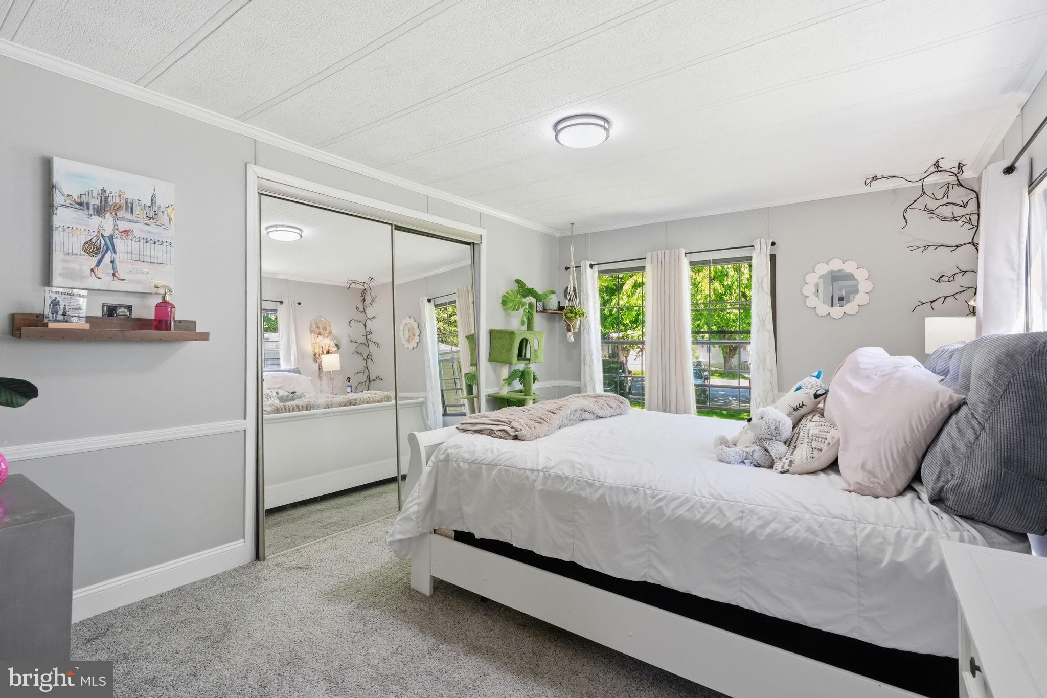 GREENFIELD - Residential