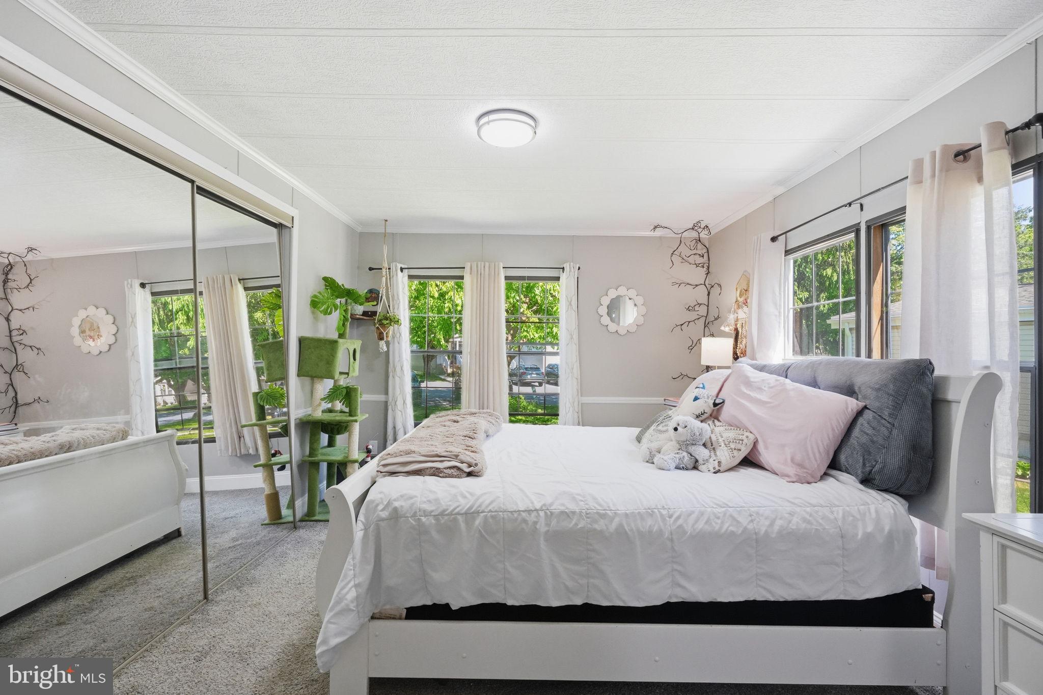 GREENFIELD - Residential