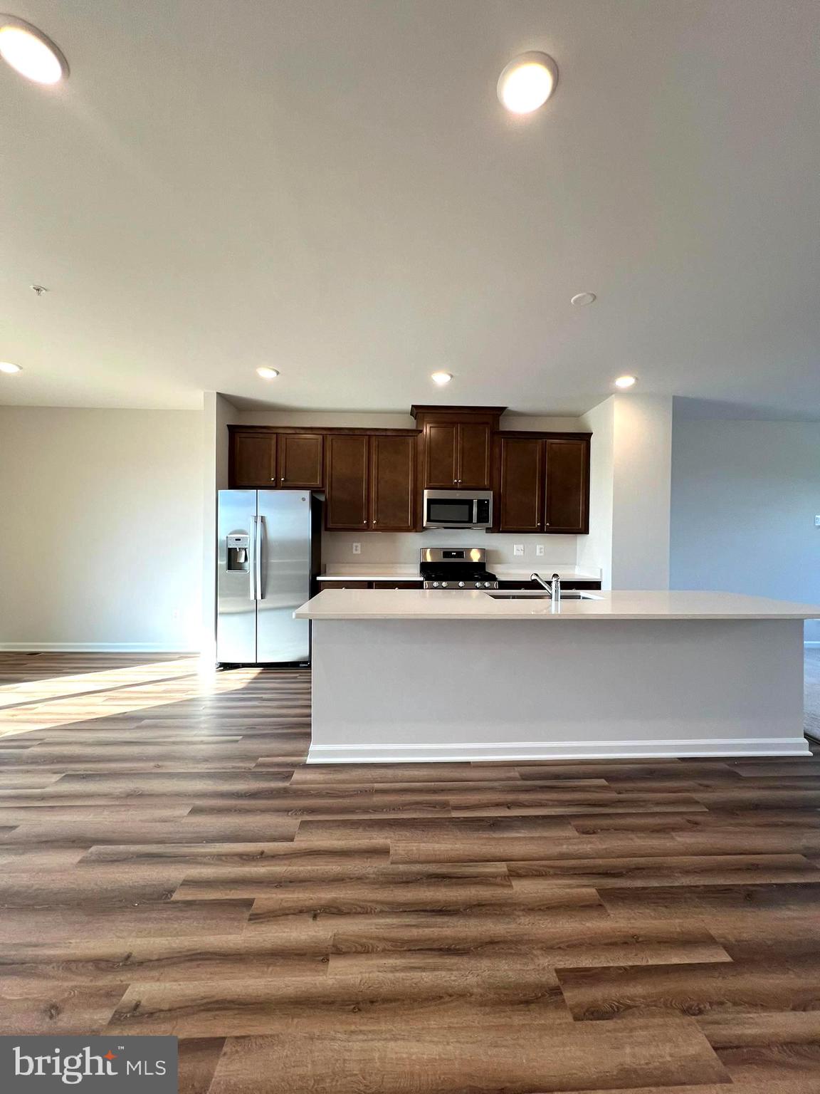 MILL BRANCH CROSSING - Residential Lease