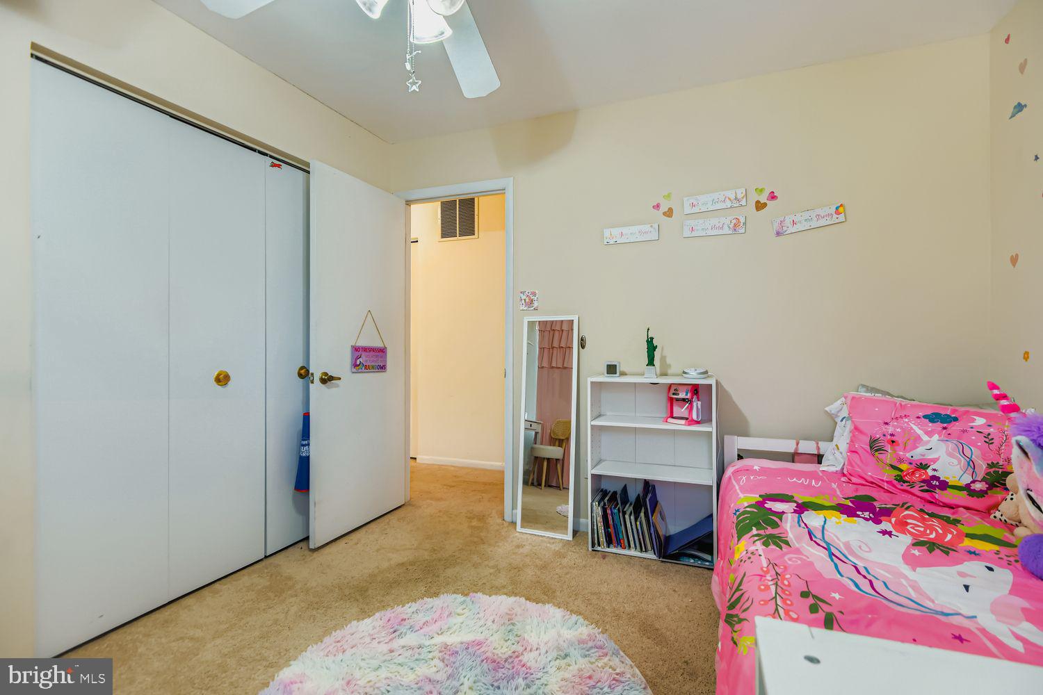 HUNTERS GLEN - Residential