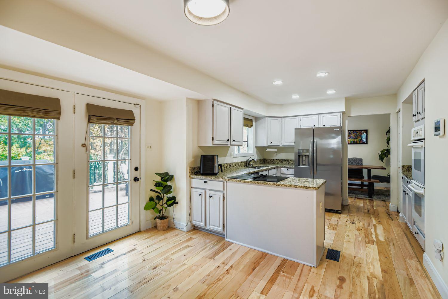 HUNTERS GLEN - Residential