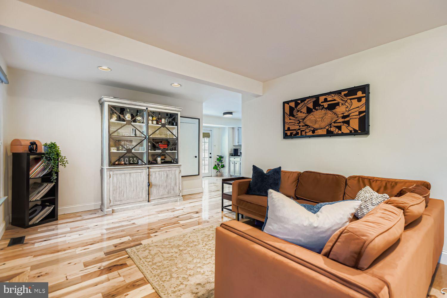 HUNTERS GLEN - Residential