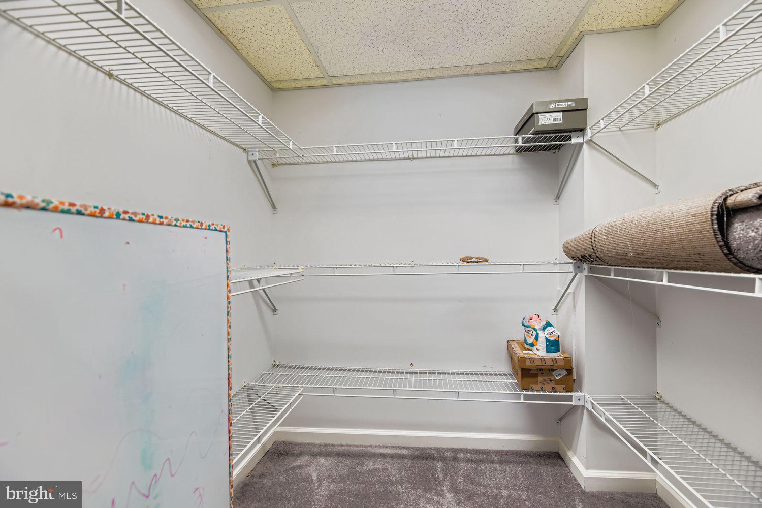 HUNTERS GLEN - Residential