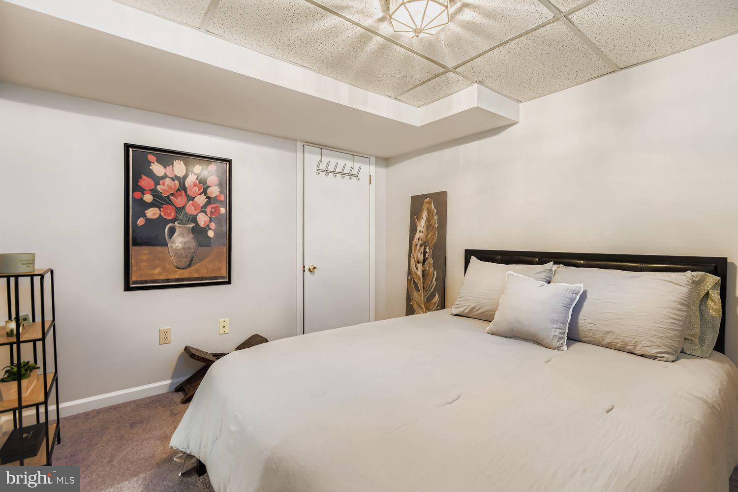 HUNTERS GLEN - Residential