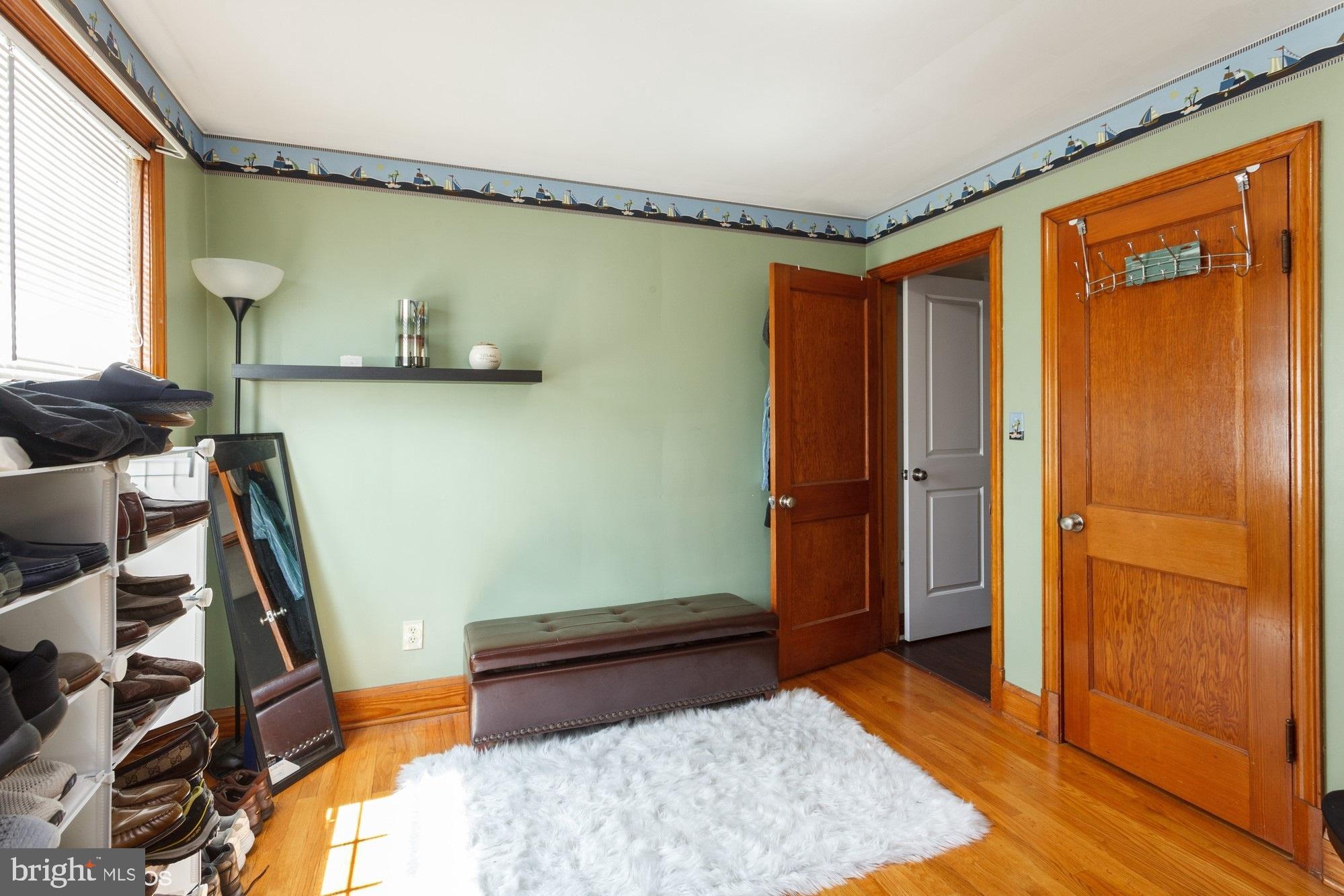 ROSEDALE - Residential