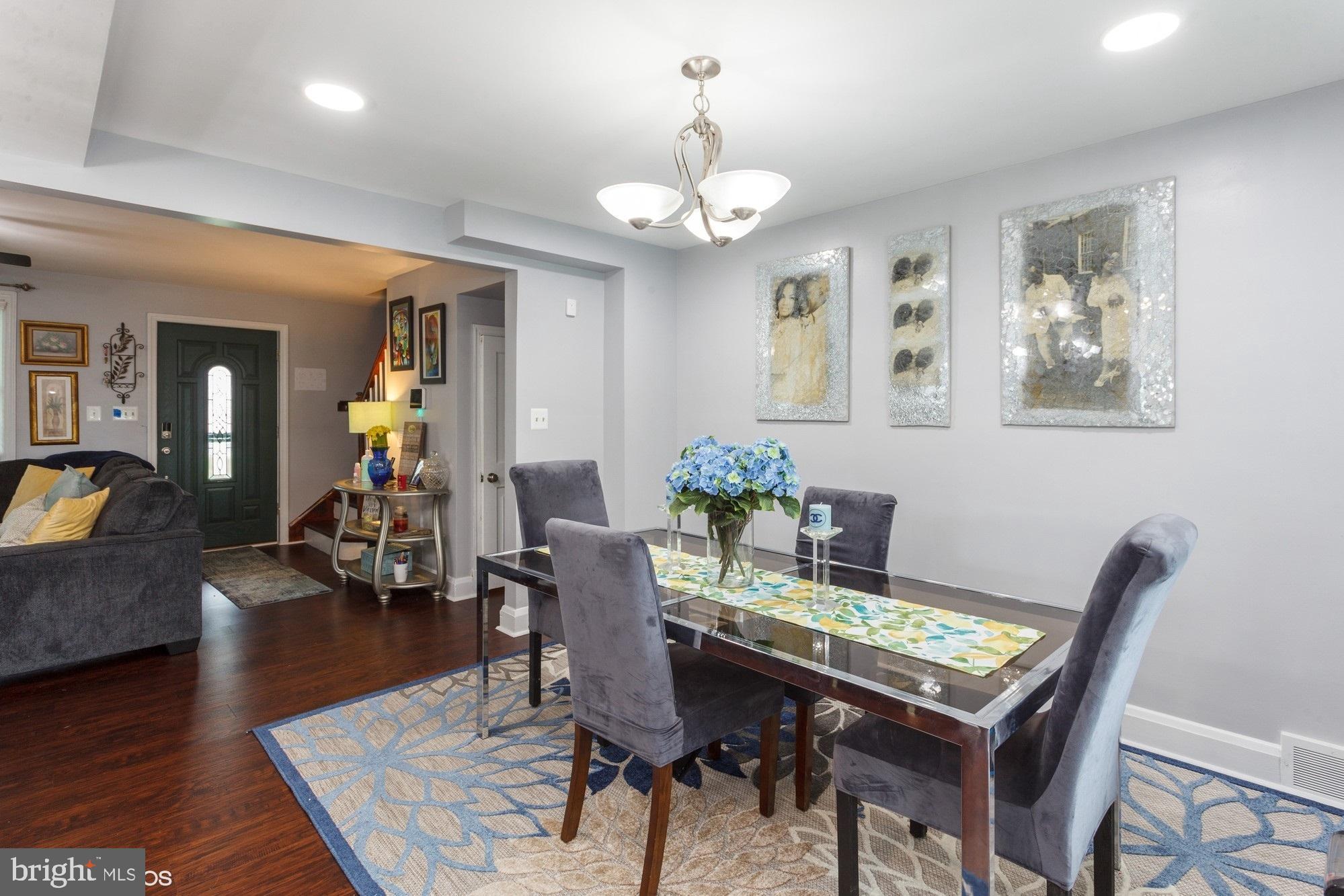 ROSEDALE - Residential