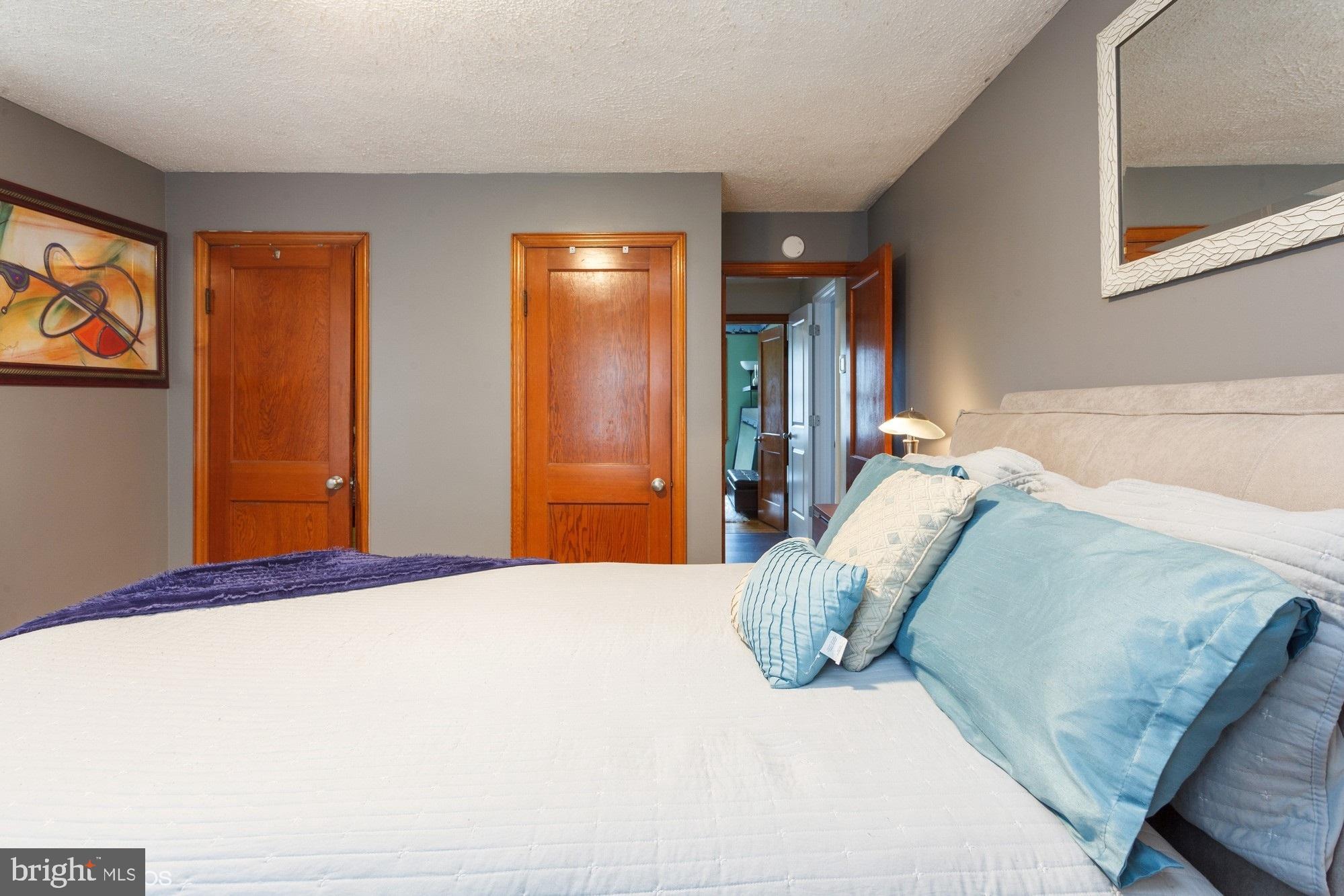 ROSEDALE - Residential