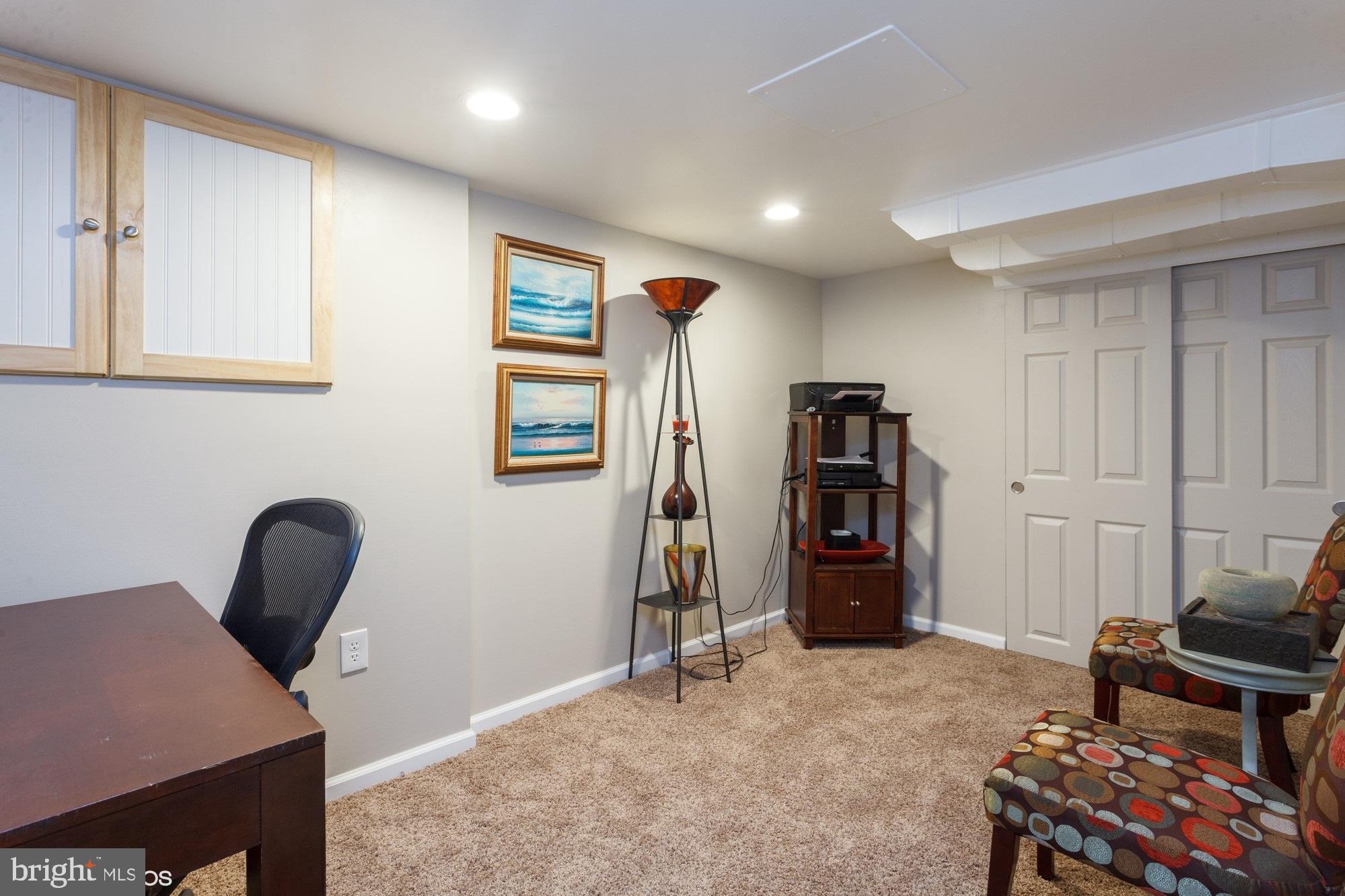 ROSEDALE - Residential