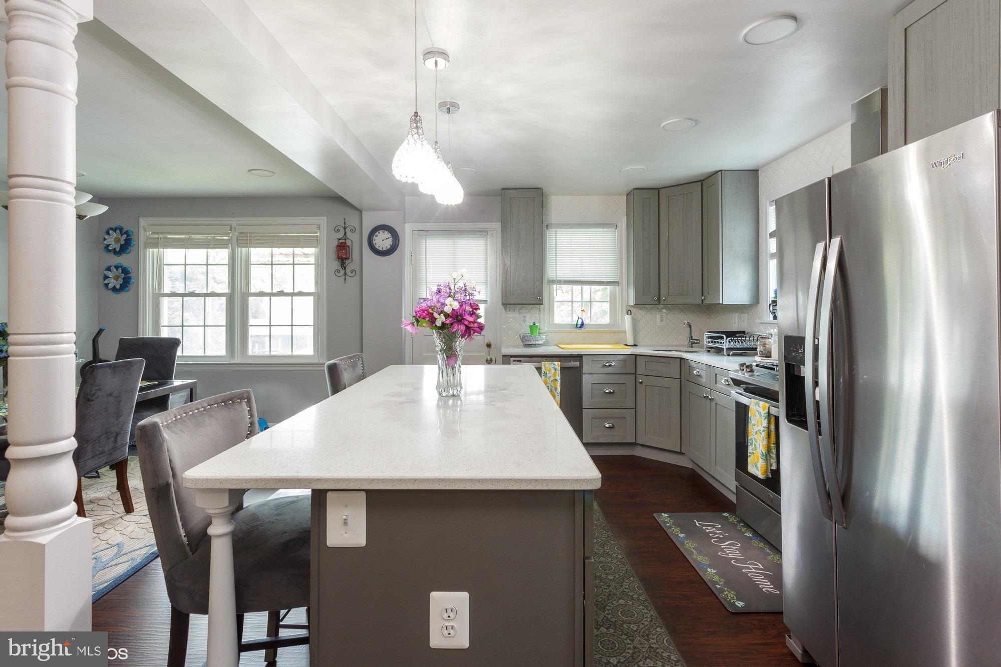 ROSEDALE - Residential