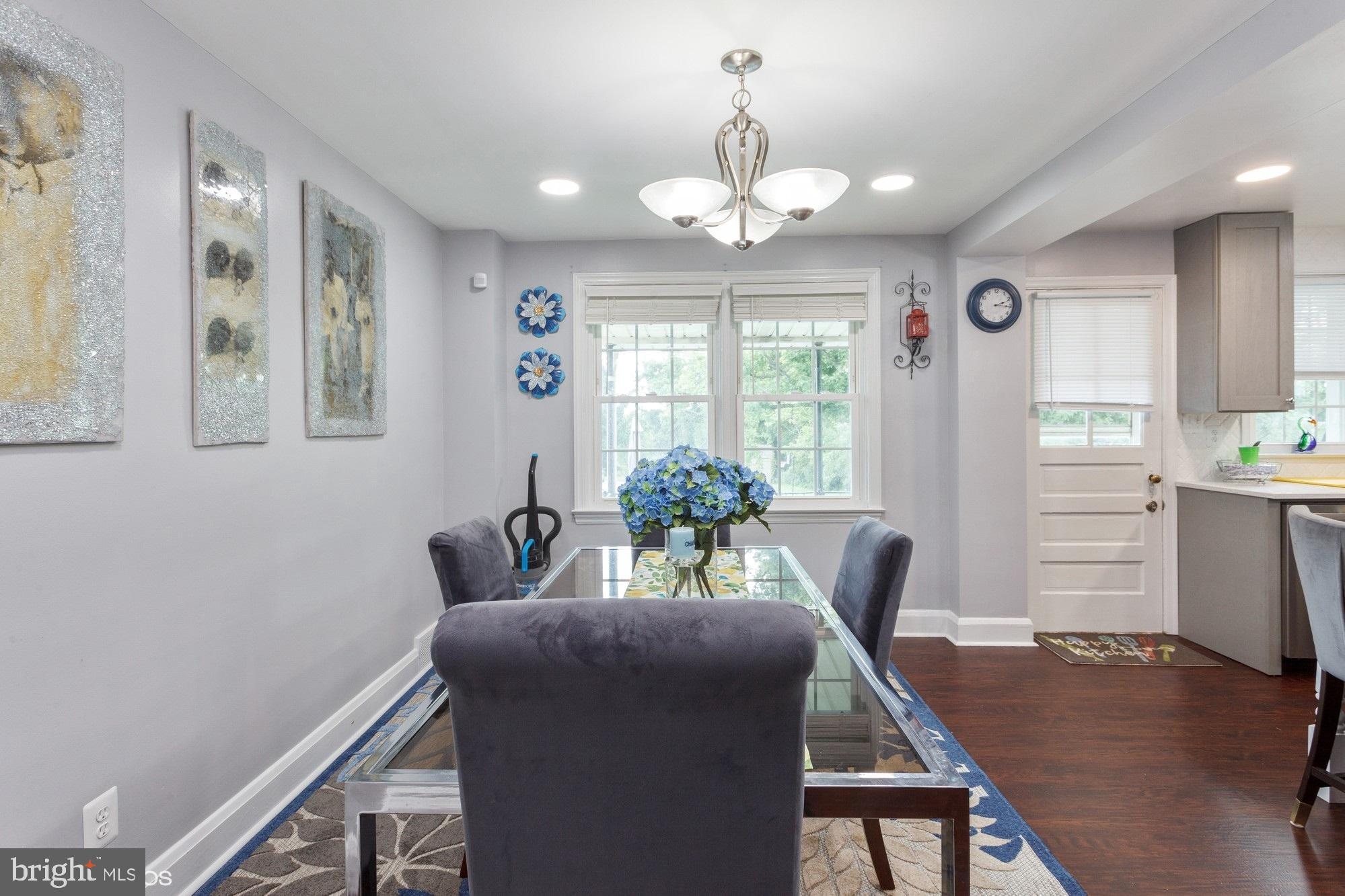 ROSEDALE - Residential