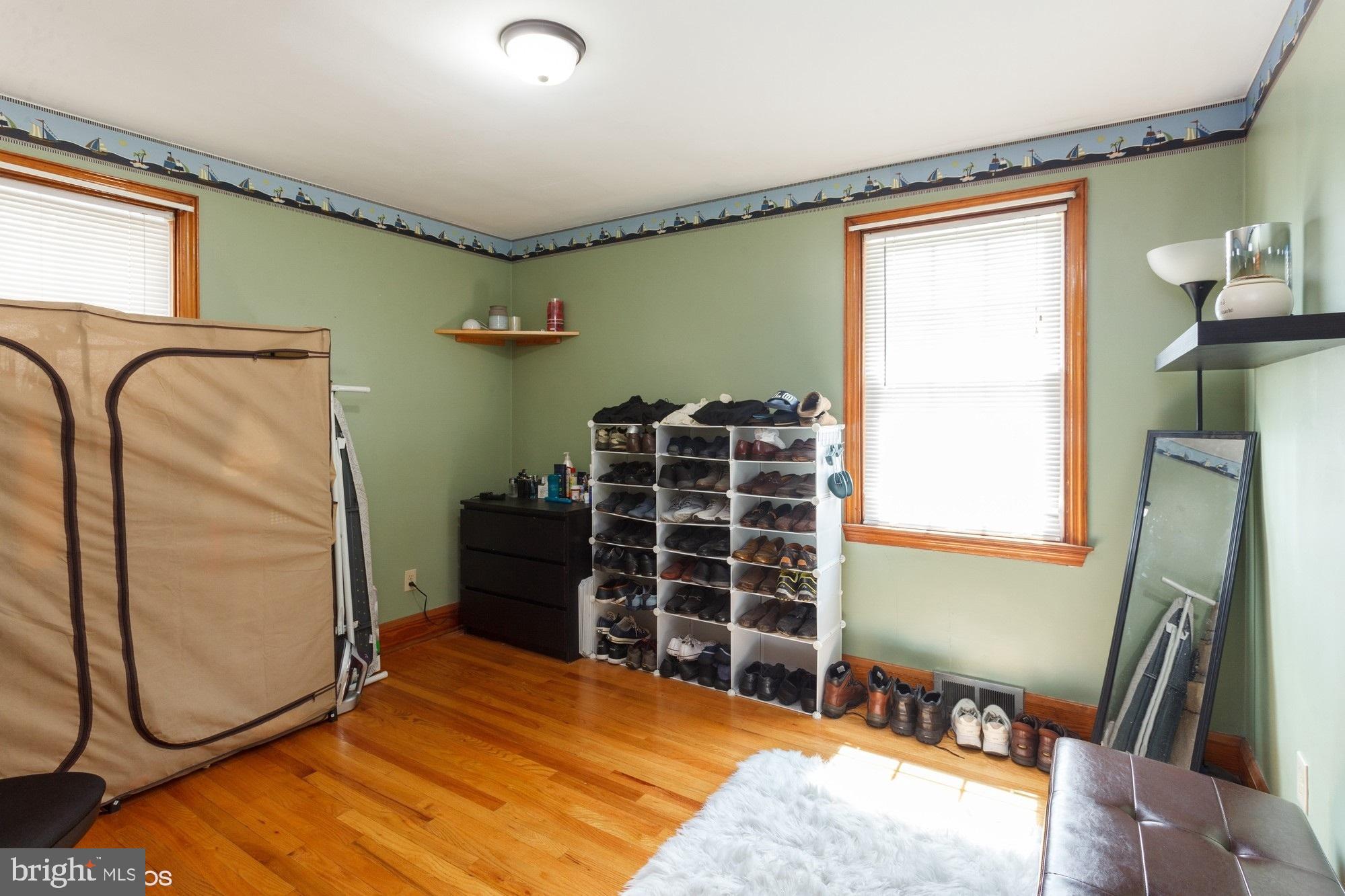 ROSEDALE - Residential