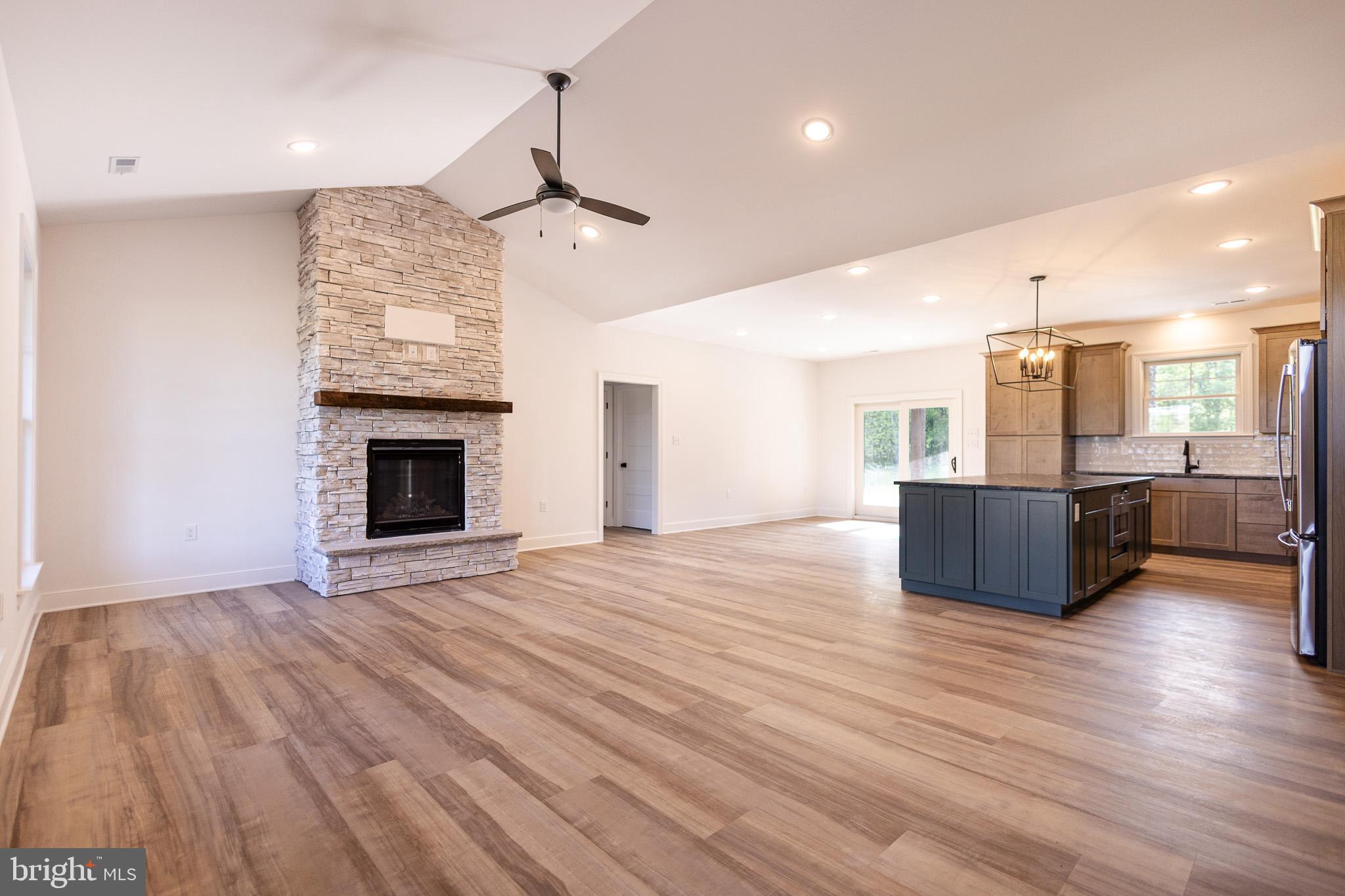 THE RESERVE AT TUSCARORA - Residential