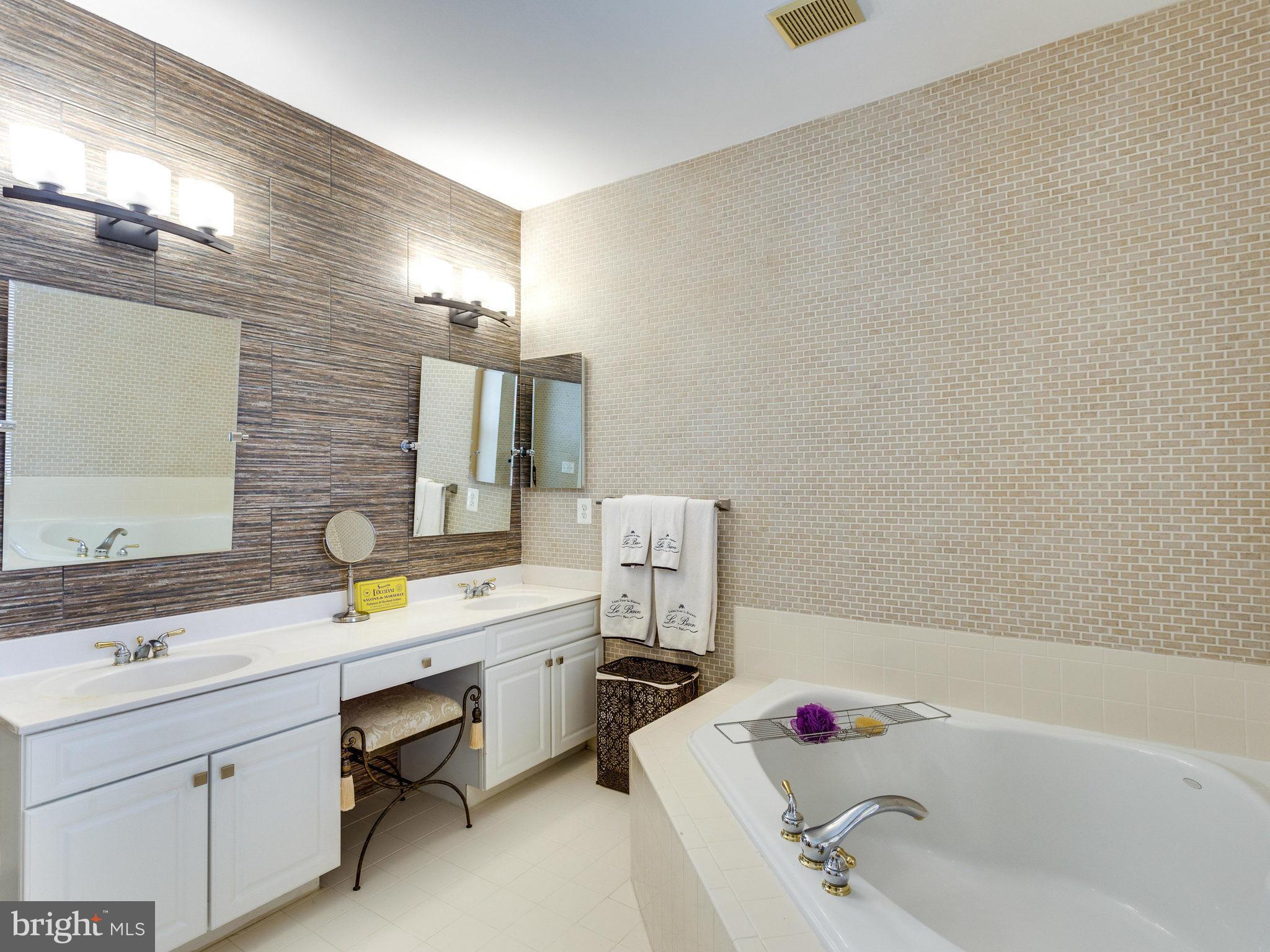 DERIN GLEN - Residential