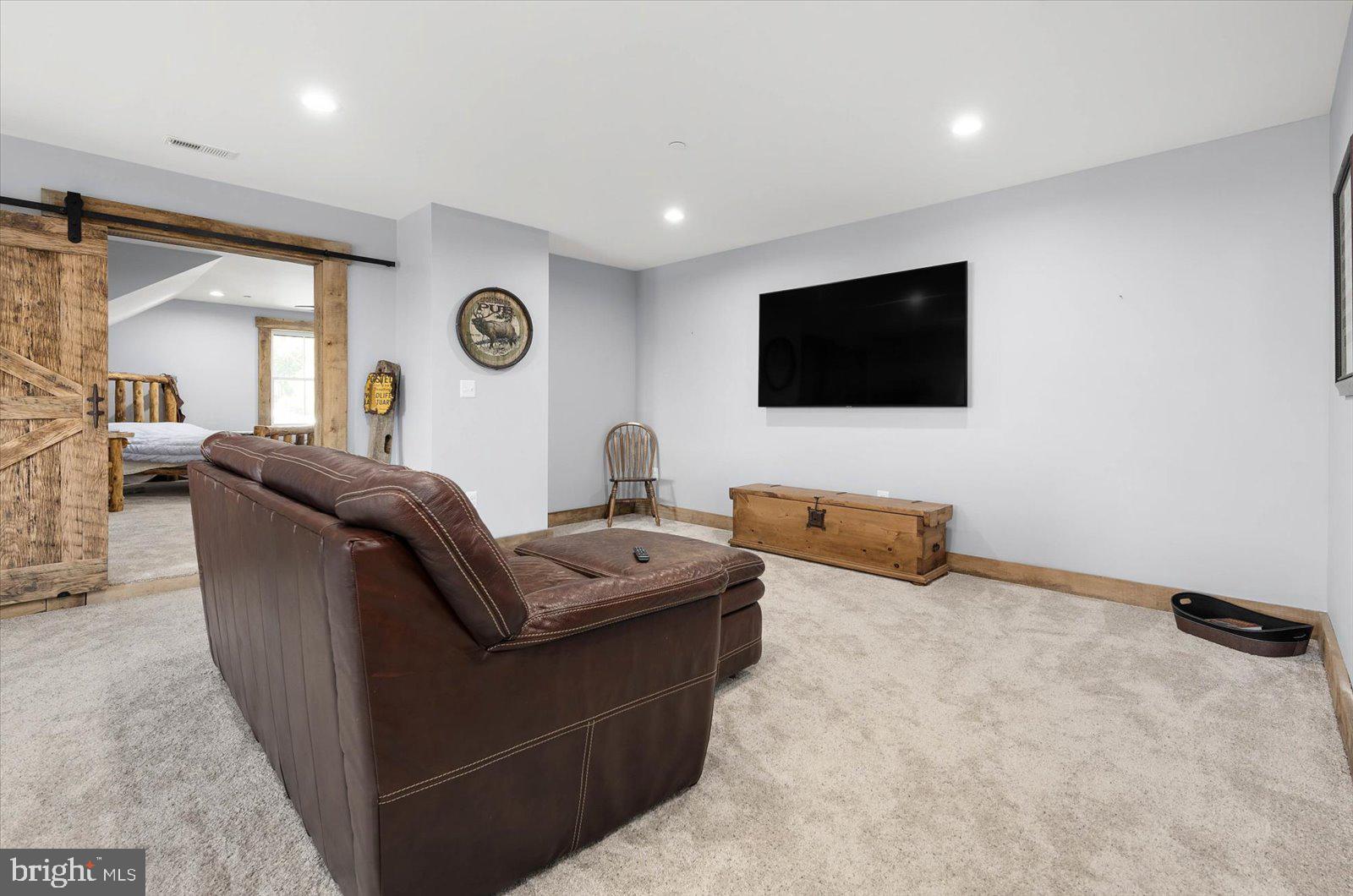 GLEN RIDDLE - Residential