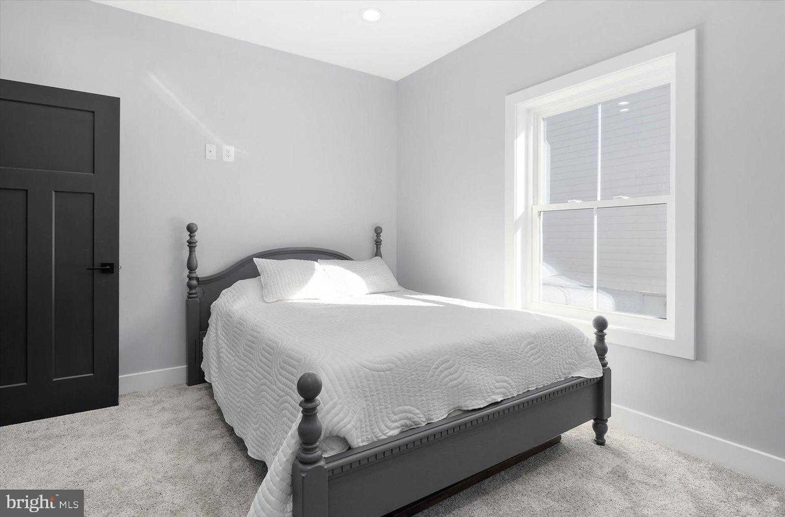 GLEN RIDDLE - Residential