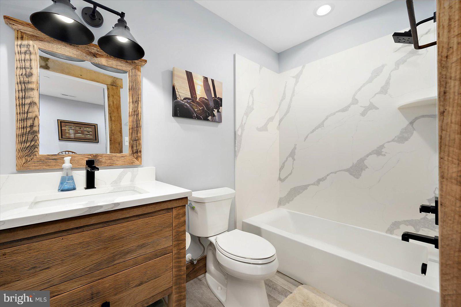 GLEN RIDDLE - Residential