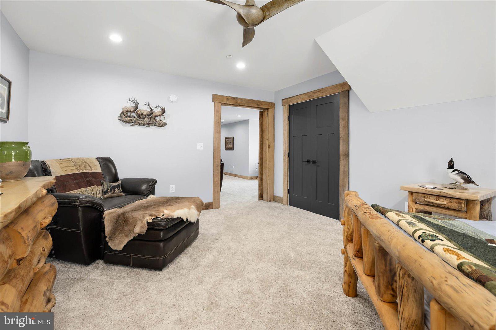 GLEN RIDDLE - Residential