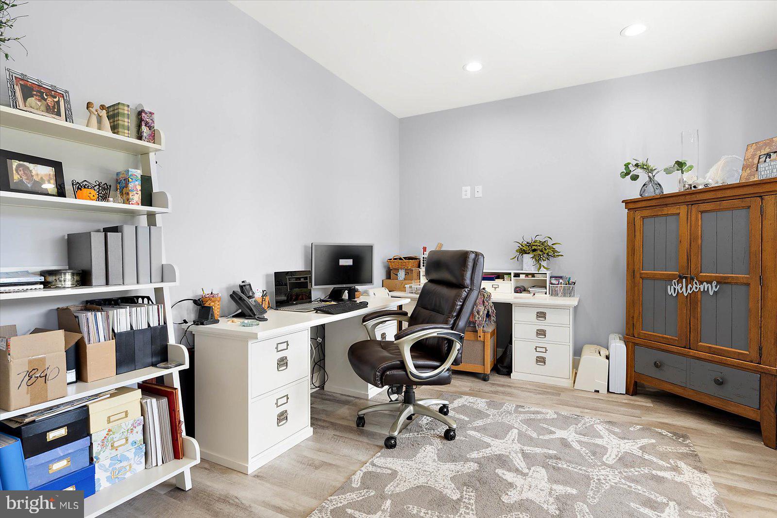 GLEN RIDDLE - Residential