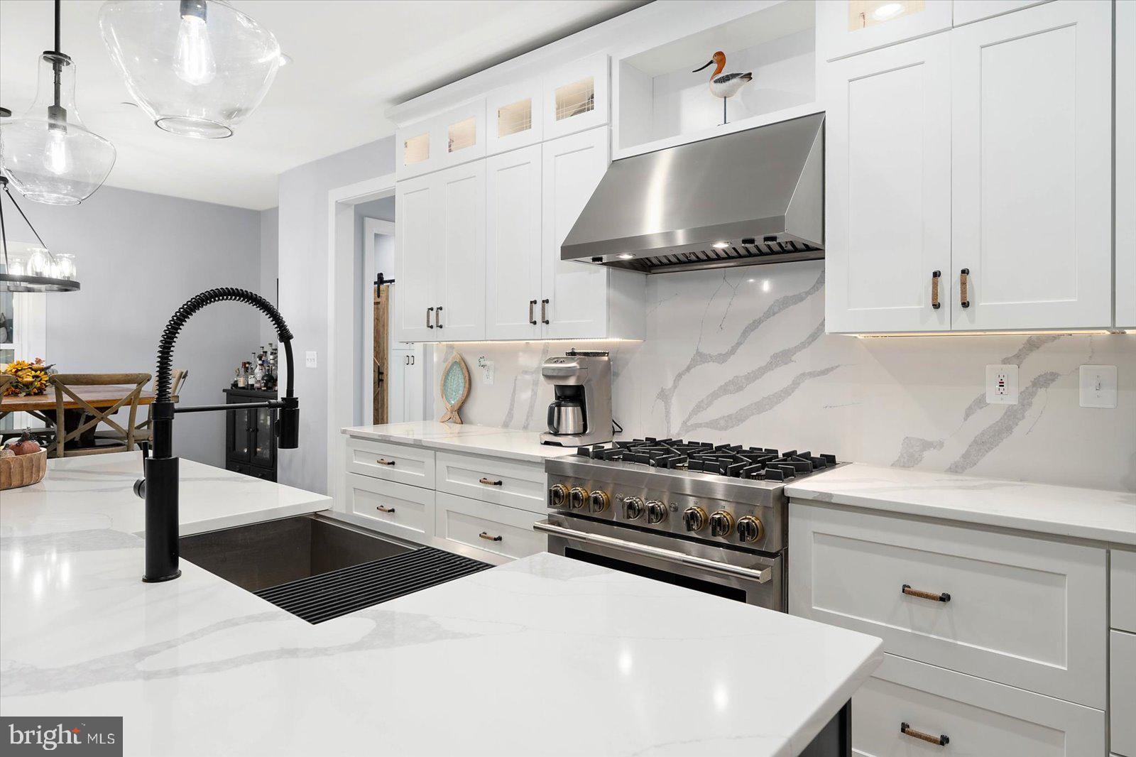 GLEN RIDDLE - Residential