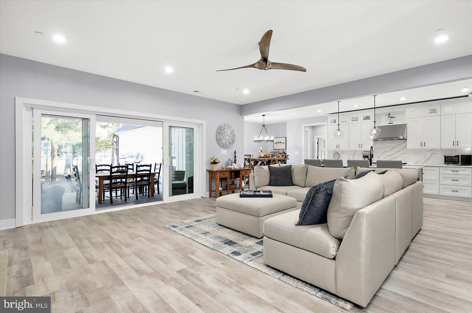 GLEN RIDDLE - Residential