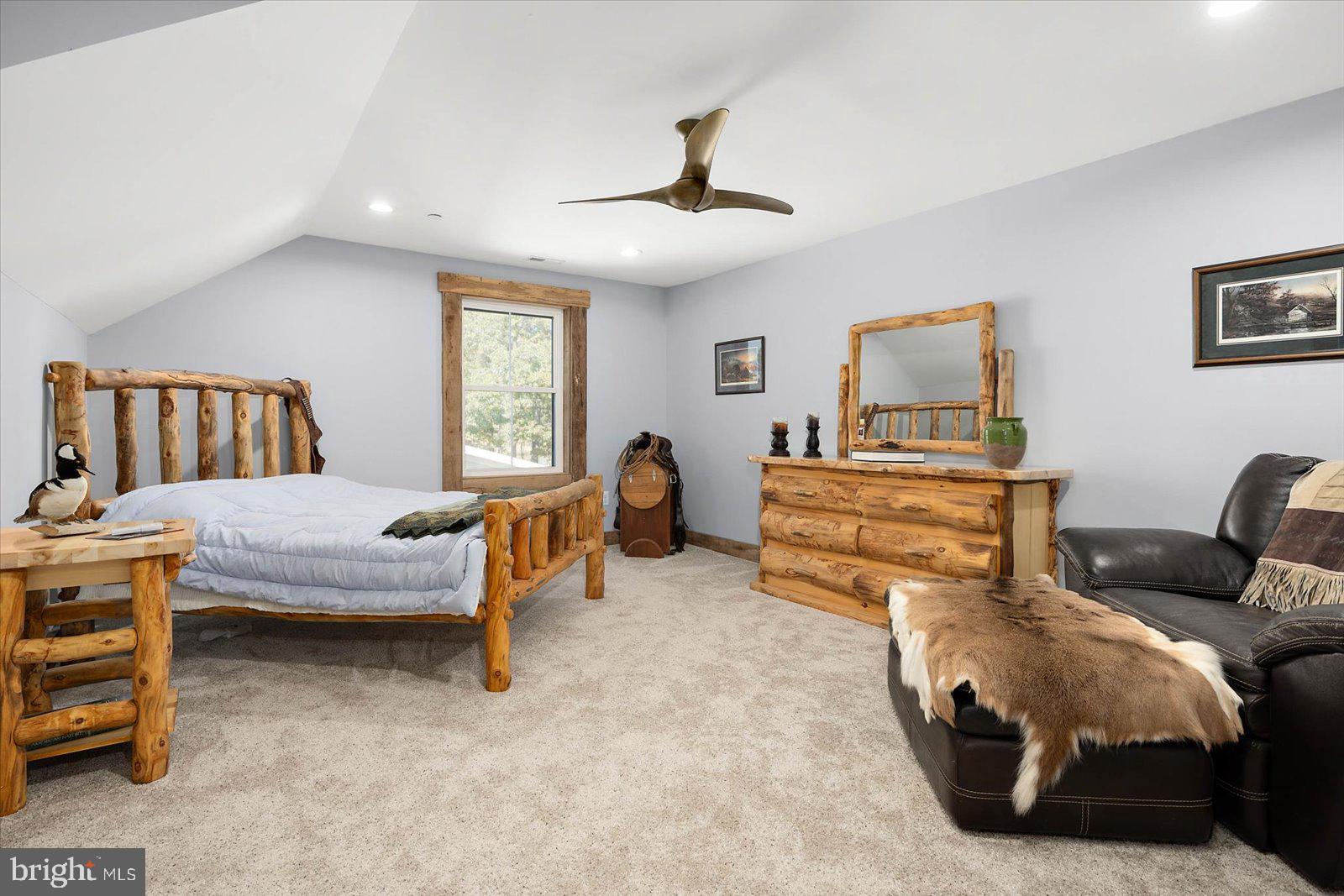 GLEN RIDDLE - Residential