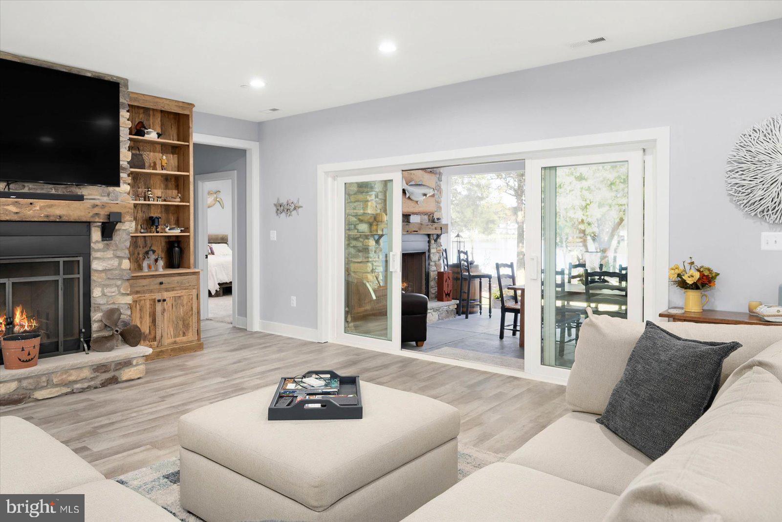 GLEN RIDDLE - Residential