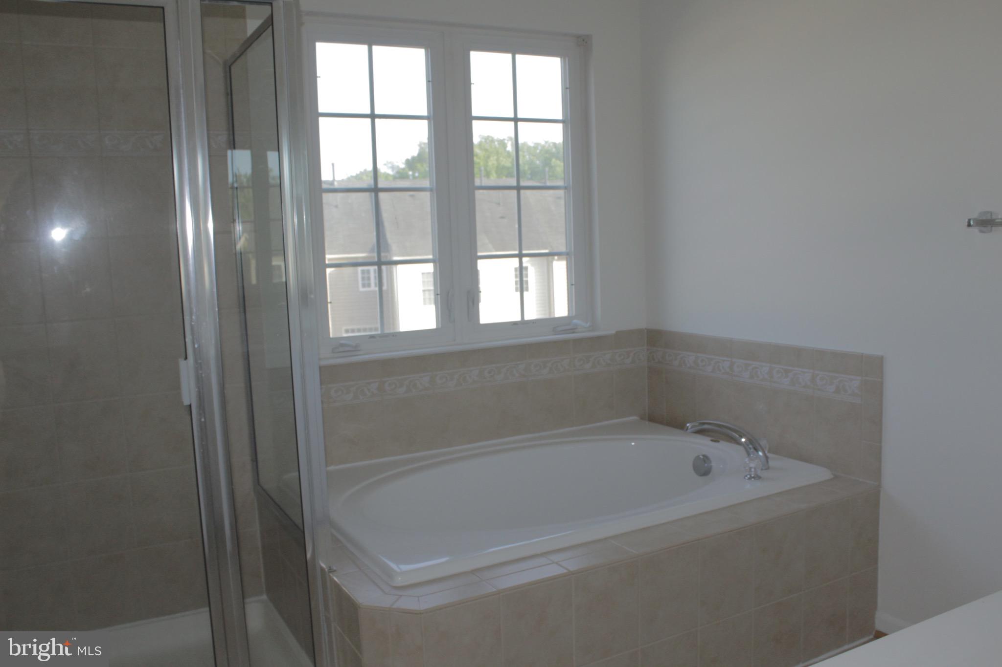 PORT POTOMAC - Residential