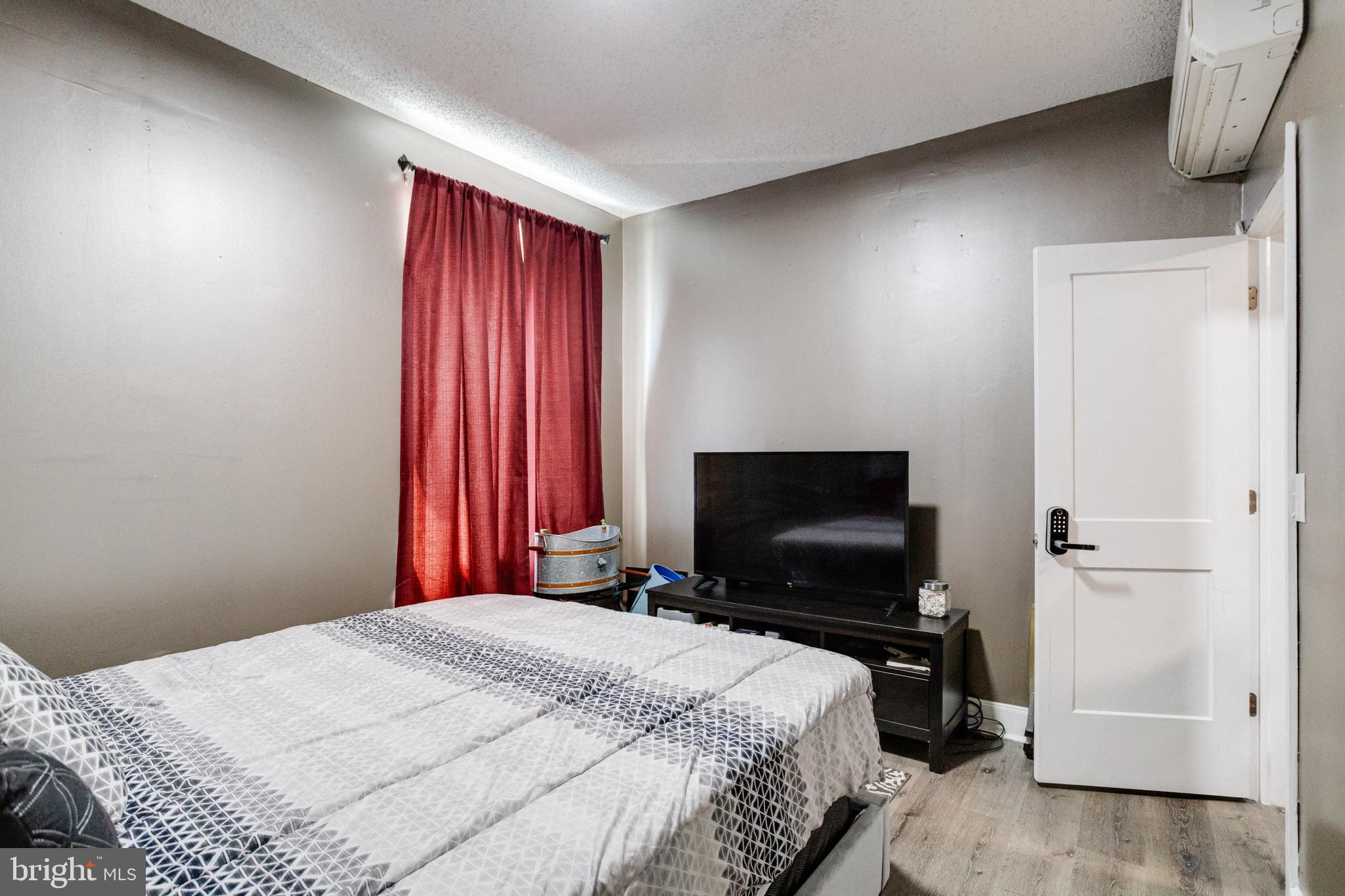 STATION NORTH ARTS DISTRICT - Residential