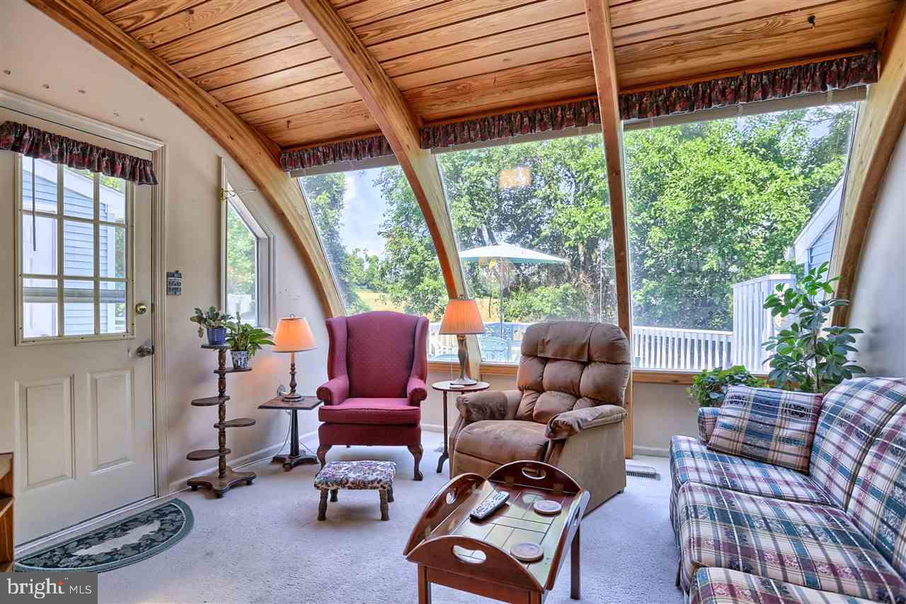 AVALONG PLACE - Residential