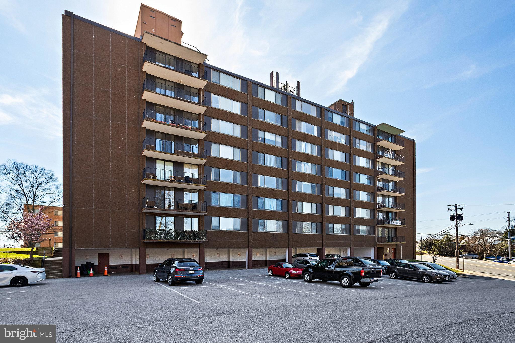 WAVERLY HILLS - Residential