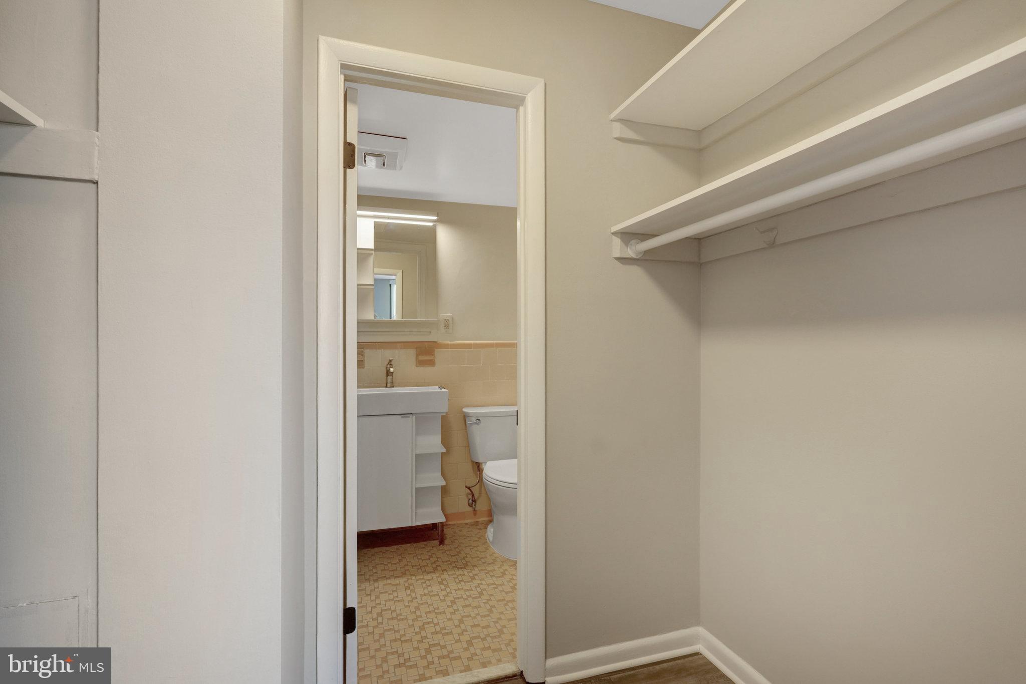 WAVERLY HILLS - Residential