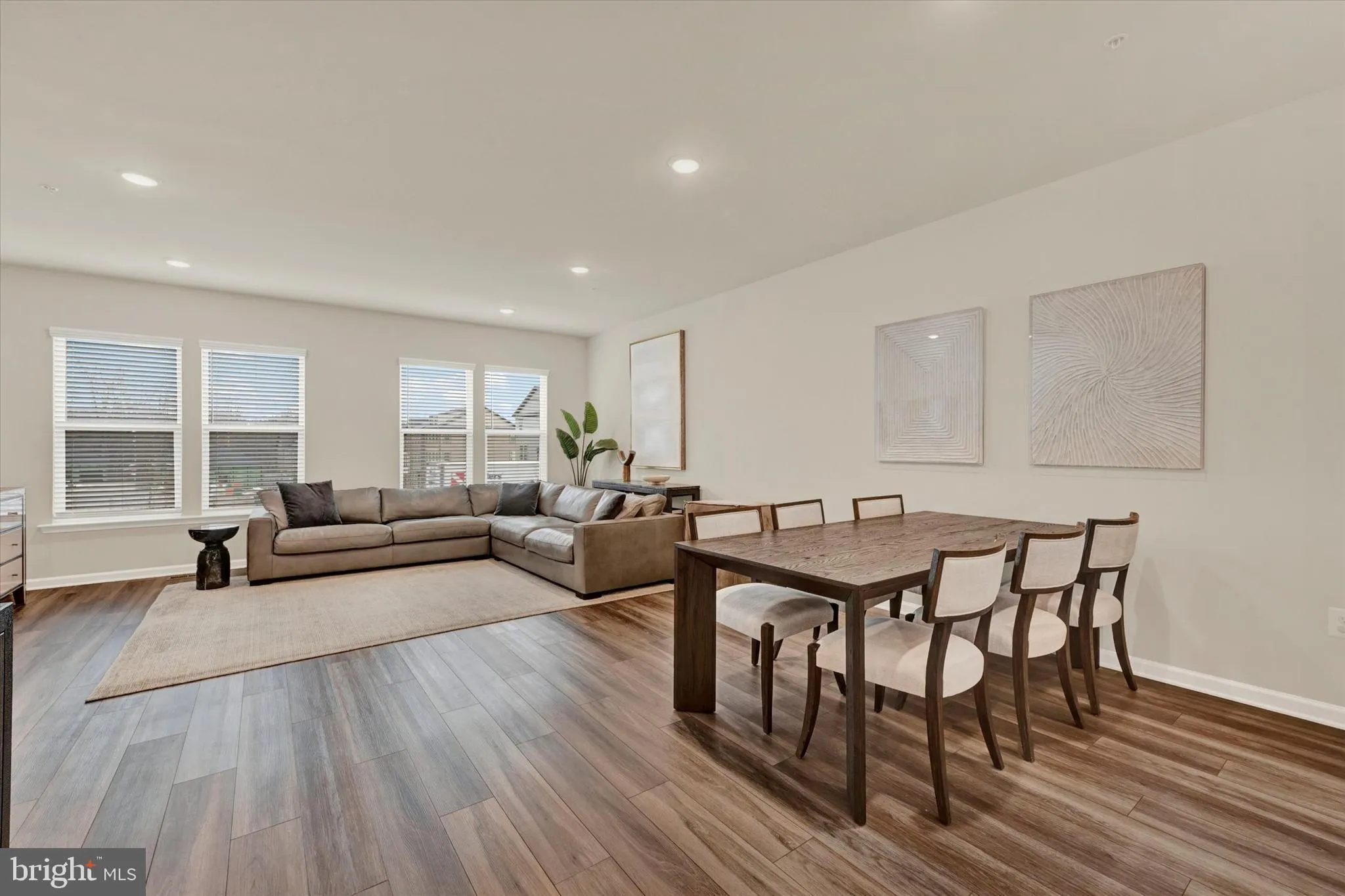 Laurel, Maryland 20724, United States, 4 Bedrooms Bedrooms, ,4 BathroomsBathrooms,Residential,Active,251938