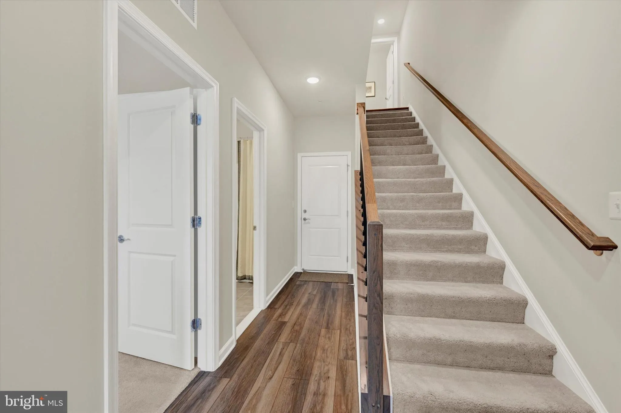 Laurel, Maryland 20724, United States, 4 Bedrooms Bedrooms, ,4 BathroomsBathrooms,Residential,Active,251938