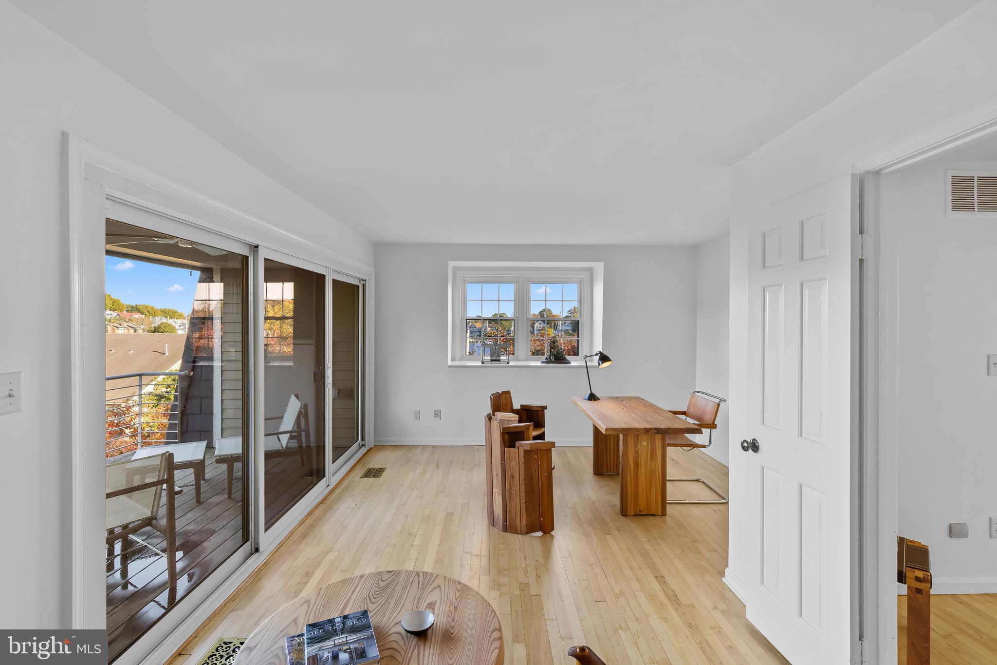 SOUTHGATE HARBOR - Residential