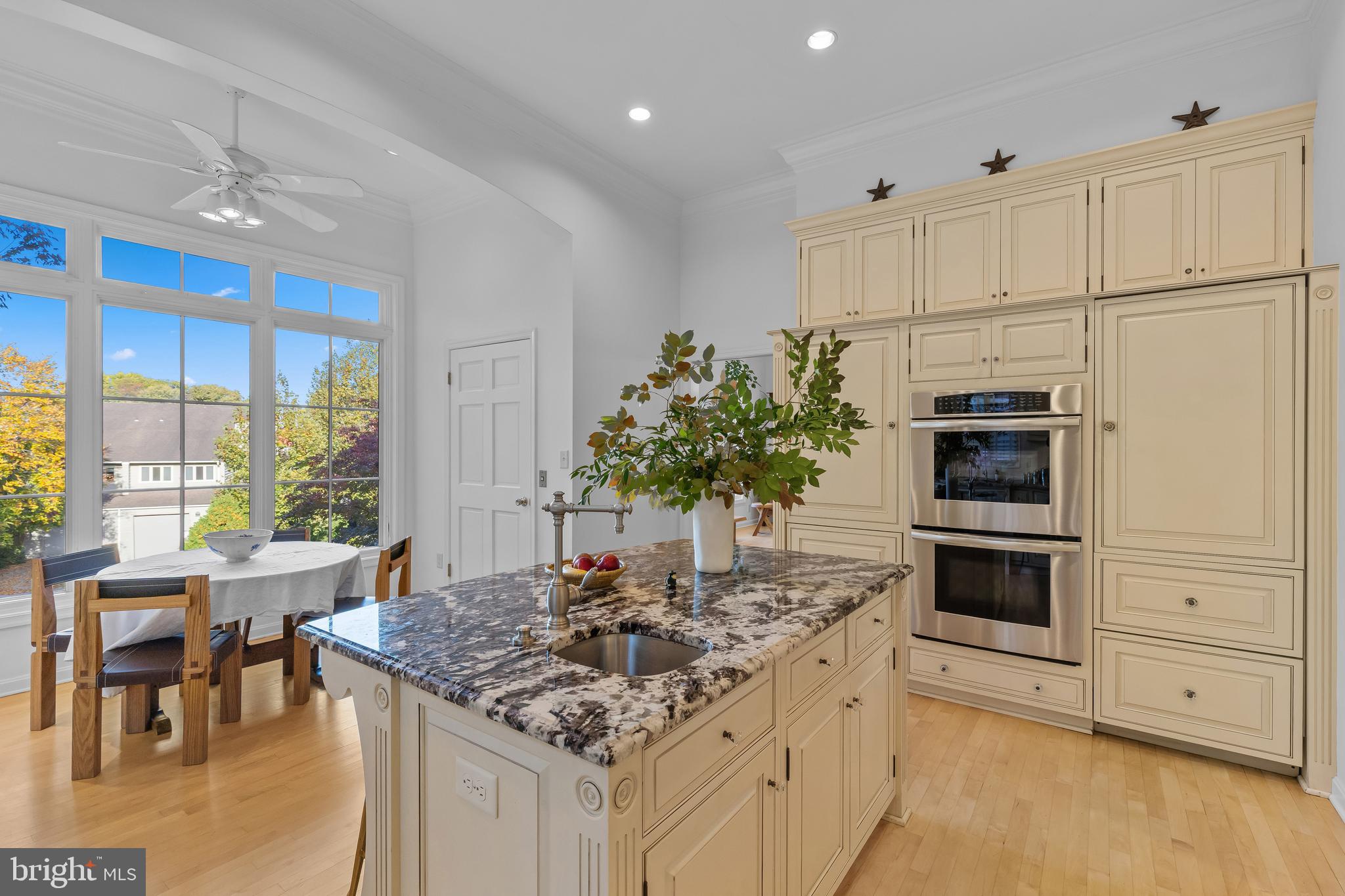 SOUTHGATE HARBOR - Residential