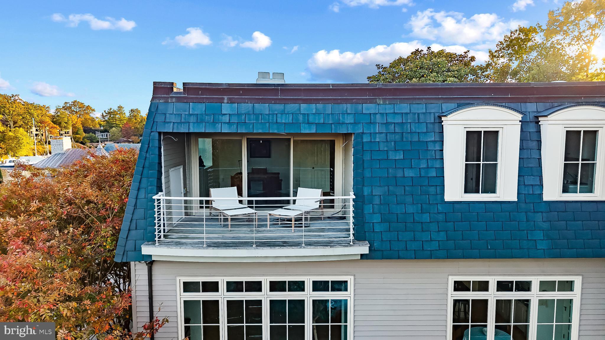 SOUTHGATE HARBOR - Residential